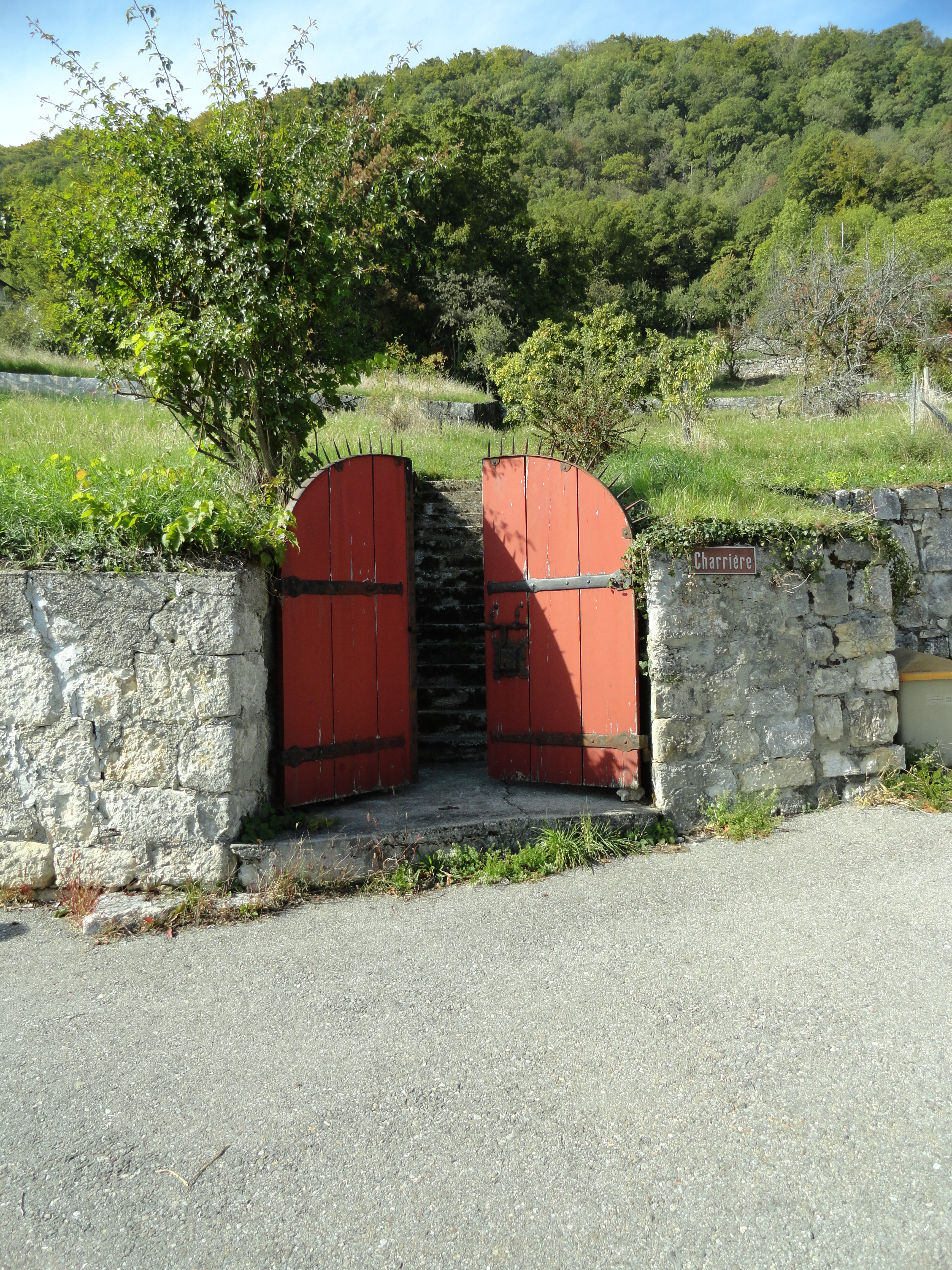 ...Sie in die Kirche eintreten wollen 